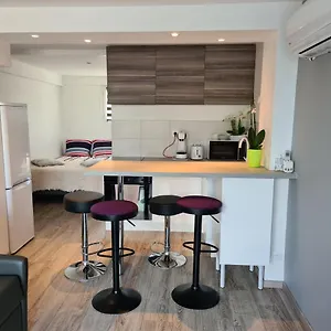  Appartement Spacieux Dans Le Beaujolais Frankrijk